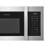 Frigidaire Microondas  de 1.8 pies cúbicos sobre la estufa FMOS1846BS